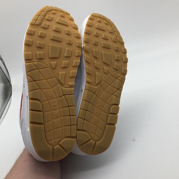 Mens Nike Air Max 1 The Bay White University Red FJ4451-100 Marked Size 11.5 - Picture 9 of 14